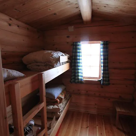 Pensión Lusaeter Timber 2*
